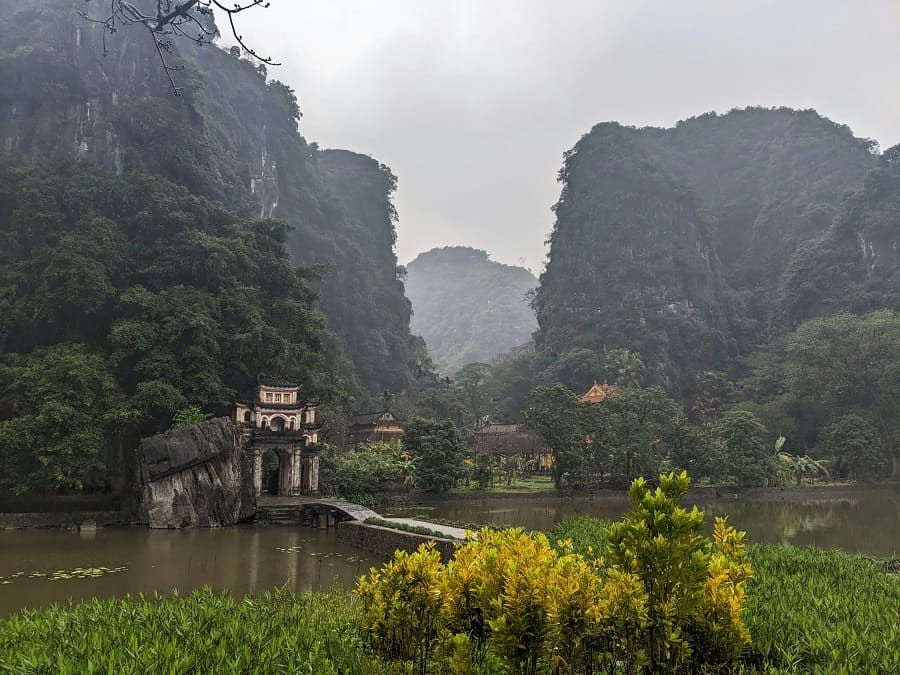 Ninh Binh (Tam Coc)