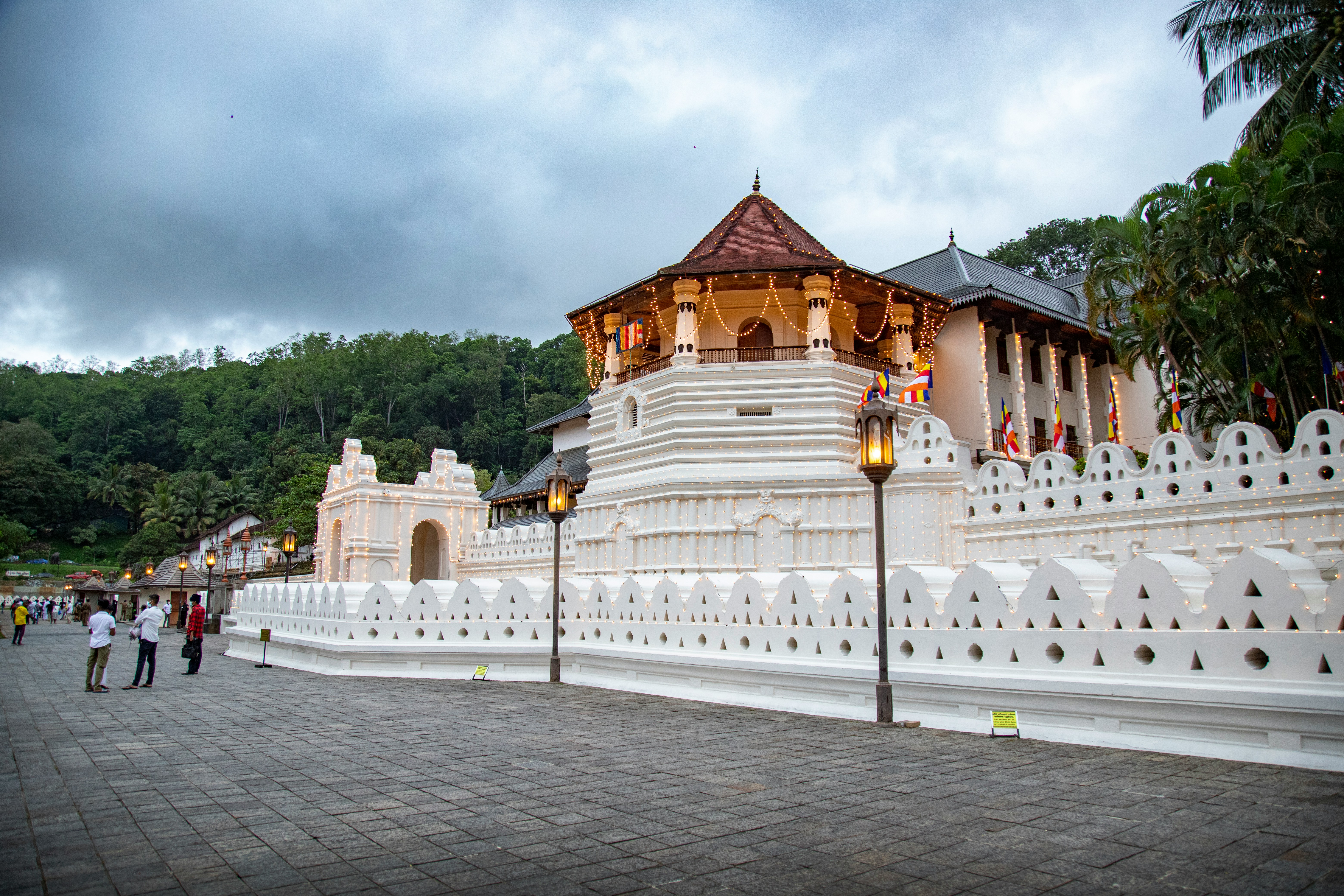Kandy — Temple of the Tooth