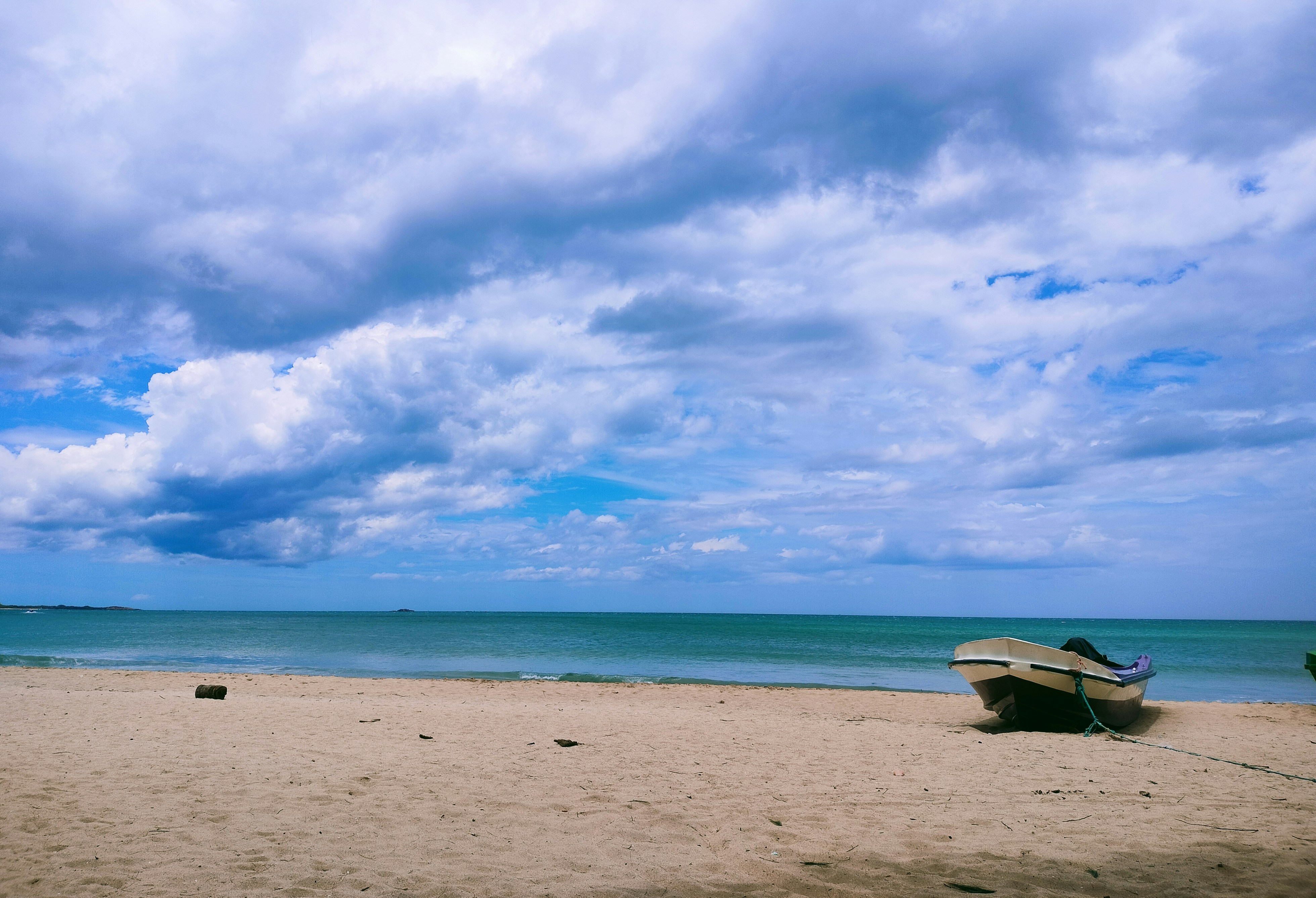 Nilaveli Beach — Trincomalee