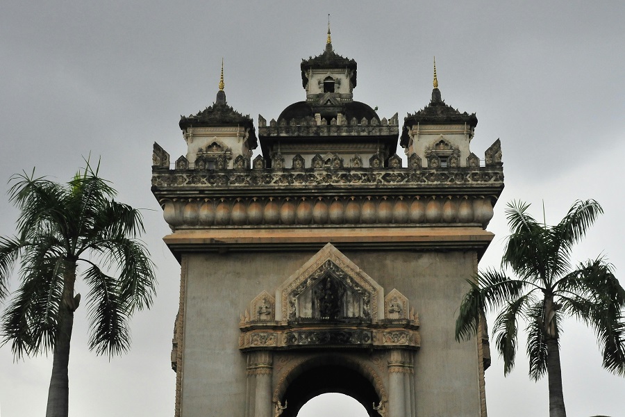 Patuxai Victory Monument